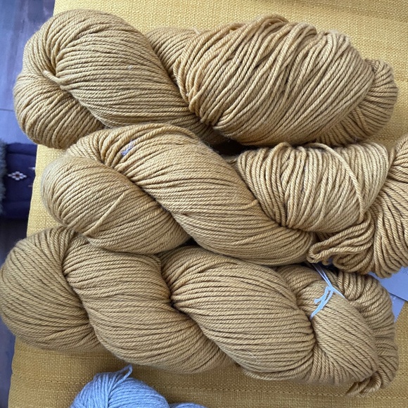 Quince & Co Phoebe merino wool - Picture 1 of 3